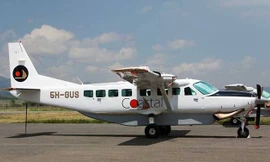 Máy bay hạng nhẹ Cessna Caravan của hãng Coastal Aviation. 