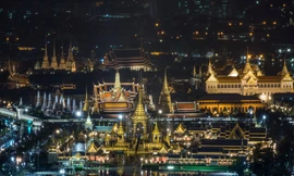 Đài hóa thân hơn 600 tỷ tưởng nhớ Quốc vương Thái Lan quá cố Bhumibol