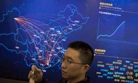 Thương mại điện tử ở Trung Quốc phát triển như vũ bão. Ảnh: AP