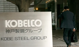 Hàng không châu Âu ‘tẩy chay’ hãng thép Nhật giả chất lượng