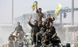Lực lượng đối lập Syria mừng ngày giải phóng ‘thủ đô IS’