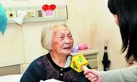 99 tuổi hồi phục sau đại phẫu nhanh như trai trẻ