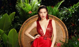 Không thể tin đây là vóc dáng của bà mẹ mới sinh đôi được hơn một tháng