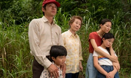 Minari (Khát vọng đổi đời): Những gì xuất phát từ trái tim sẽ chạm đến trái tim