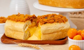 Bánh mì phô mai Hoàng Kim Sugar Town - 'cơn sốt' giới trẻ Sài thành