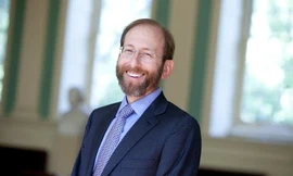 Người thay thế Hiệu trưởng bị tố đạo văn của Harvard là ai?