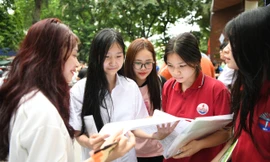 Hà Nội chính thức công bố điểm thi lớp 10: Điểm chuẩn năm nay sẽ thế nào?
