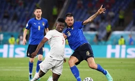 Italia-Xứ Wales: Cú bắt tay lịch sử