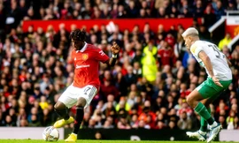 Bị Chích choè cầm chân, MU có trận hoà đầu tiên của mùa giải