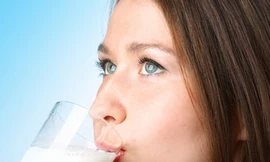 Lời khuyên về sức khỏe xương cho các bé gái vị thành niên