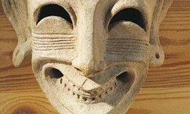 Mặt nạ Phoenicia thuộc thế kỷ thứ 4 trước Công Nguyên được tìm thấy tại Tunisia mang một nụ cười giống với nụ cười trên mặt những nạn nhân của chất độc “nụ cười sardonic” Phê-ni-xi cổ đại tìm thấy trên đảo Sardinia. (Ảnh: DEA/