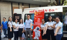 Công ty Quốc Huy Anh tổ chức hiến máu hưởng ứng Chủ Nhật Đỏ tại trụ sở ở TPHCM ngay trước Tết Canh Tý.