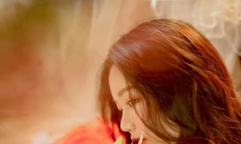 Nữ sinh ĐH Kinh tế Quốc dân sở hữu góc nghiêng xinh đẹp.