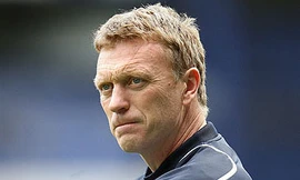 Sir Alex đột ngột tuyển phó tướng?