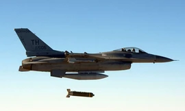 Lên án bom chùm, Mỹ vẫn bán cho Ảrập Xêút