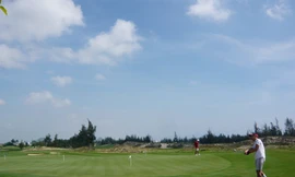 27 sân golf nằm ngoài quy hoạch