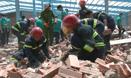 Hiện trường vụ tai nạn làm 6 người tử vong  Ảnh: N.H                    