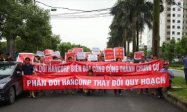Cư dân khu Ngoại giao đoàn phản đối chủ đầu tư phá vỡ quy hoạch 