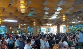 Hàng trăm nhà đầu tư tham gia lớp giảng của CLB Hành trình triệu đô Ảnh: Đức Nguyễn 