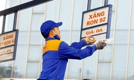 Bộ Công Thương đề xuất điều chỉnh giá xăng 10 ngày/lần