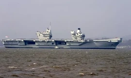 Tàu sân bay HMS Queen Elizabeth của Anh 