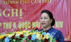 Chủ tịch Quốc hội Nguyễn Thị Kim Ngân trả lời cử tri Cần Thơ 