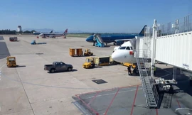 Giá xăng dầu luôn là mối quan tâm của người tiêu dùng ảnh: hồng vĩnh