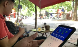 Bộ Thông tin và Truyền thông đặt ra mục tiêu có thể phổ cập smartphone vào năm 2022 