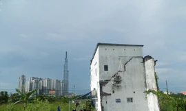 Căn nhà của vợ chồng bà Hà còn sót lại trong khu 4,3 ha ảnh: Huy Thịnh