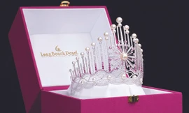 Công bố vương miện, quyền trượng, ghế và giầy của Tân hoa hậu