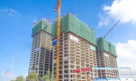 Người mua nhà khổ sở vì dự án NƠXH Bright City (Hoài Ðức, Hà Nội) chậm tiến độ nhiều năm không bàn giao nhà Ảnh: N.M