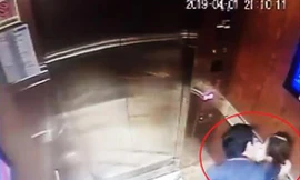 Hình ảnh người đàn ông sàm sỡ bé gái 9 tuổi trong thang máy ở TPHCM Ảnh: Cắt từ clip 