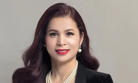 Bà Lê Hoàng Diệp Thảo 