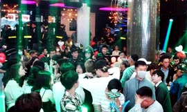 Công an Lâm Đồng đột kích quán bar phát hiện gần 100 thanh niên sử dụng ma túy ảnh: kim anh
