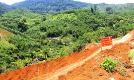 Chưa hoàn tất thủ tục, vẫn ngang nhiên thi công