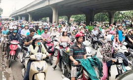 Theo phương án, khi triển khai đề án phương tiện giao thông tại Hà Nội sẽ chịu 3 mức phí khi vào nội đô. Ảnh: T.Đảng