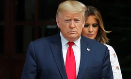 Năm nay ông Trump 74 tuổi, bà Melania 50 tuổi 