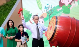 Năm nay trường Marie Curie sẽ lùi ngày khai giảng