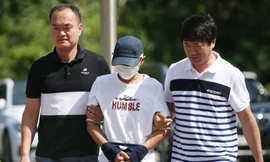 Kẻ bạo hành đã bị cảnh sát bắt tạm giam. Ảnh: Yonhap 