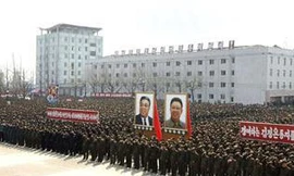 Đông đảo người dân Triều Tiên tập hợp ở Nampo hôm 3-4