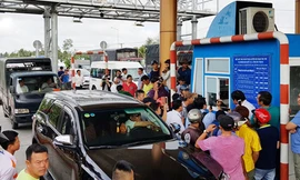 BOT Sóc Trăng vẫn tiếp tục vấp phải sự phản đối của người dân. Ảnh: Việt Tường