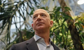 Tỷ phú Jeff Bezos - Ảnh: Forbes. 