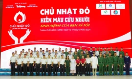 Sôi nổi Ngày hội hiến máu 'Chủ nhật Đỏ' tại trường CĐ Kỹ thuật Hải quân 