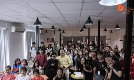 Sinh viên thử sức làm báo