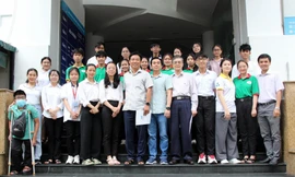 Trao học bổng bảo trợ ‘Hy vọng’ cho sinh viên TP. HCM