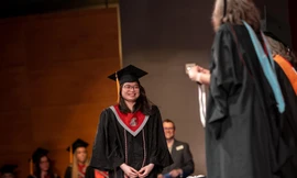 Nữ sinh chinh phục tấm bằng Cử nhân Điều dưỡng loại ưu tại Mỹ 