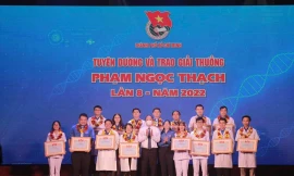 TP. HCM: Tuyên dương và trao Giải thưởng Phạm Ngọc Thạch lần 8 