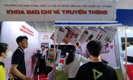 Tác phẩm của sinh viên được triển lãm tại Hội Báo toàn quốc 2024