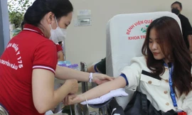 Sinh viên trường ĐH Công nghệ thông tin (ĐHQG TP. HCM) hào hứng ‘Hiến máu tình nguyện Chủ nhật Đỏ’
