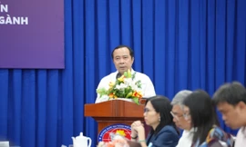 ĐHQG TP. HCM tuyển dụng nhiều nhà khoa học trẻ xuất sắc với chế độ ưu đãi hấp dẫn